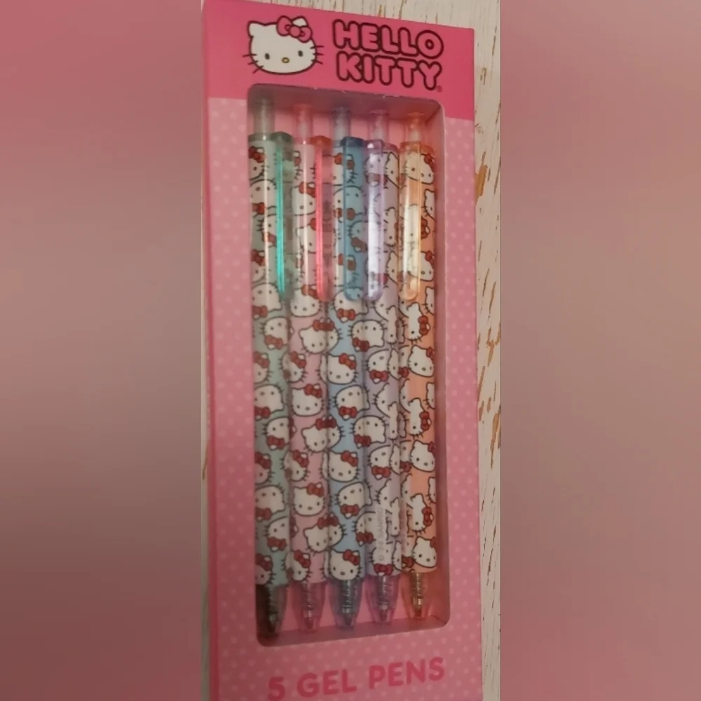 Hello Kitty NWT Gel Pens Includes 5 Stationary Gift Cutesy Stocking Stuffer - Picture 3 of 4